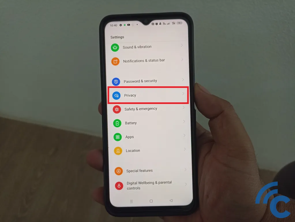 how to hide realme cellphone applications